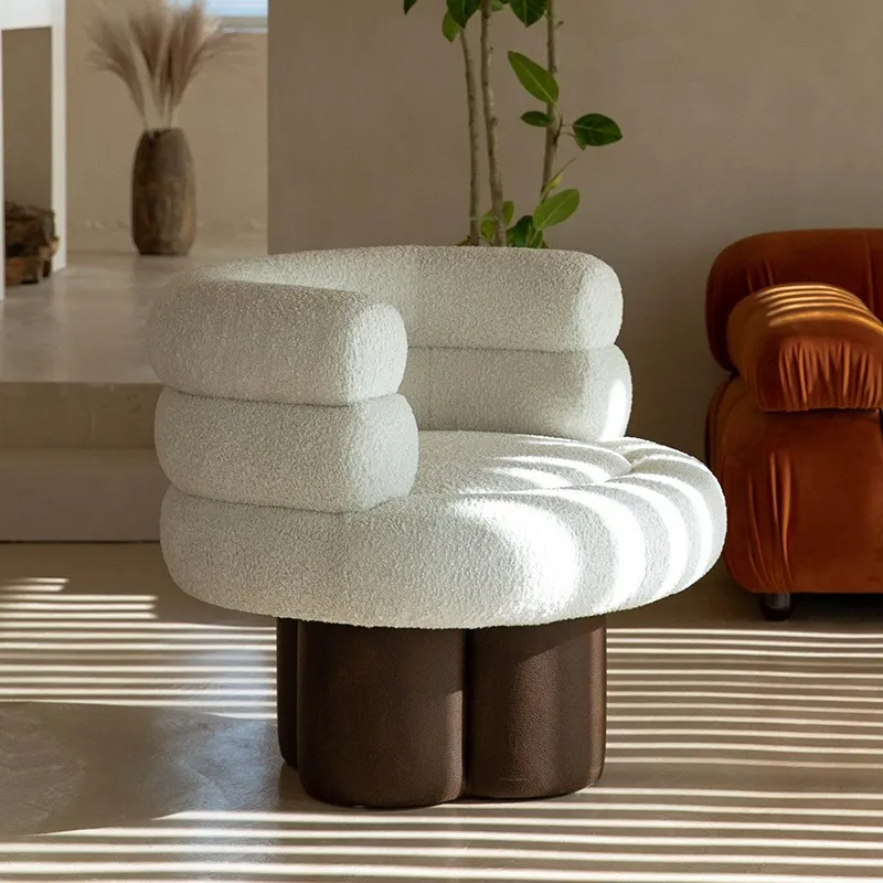 Yara Wool Lounge Chair