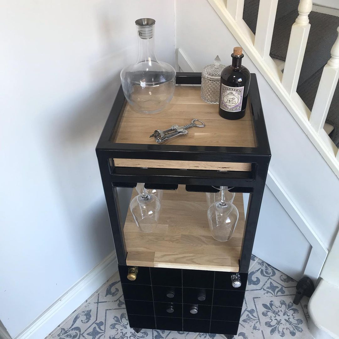 Daphne Wine Rack Station