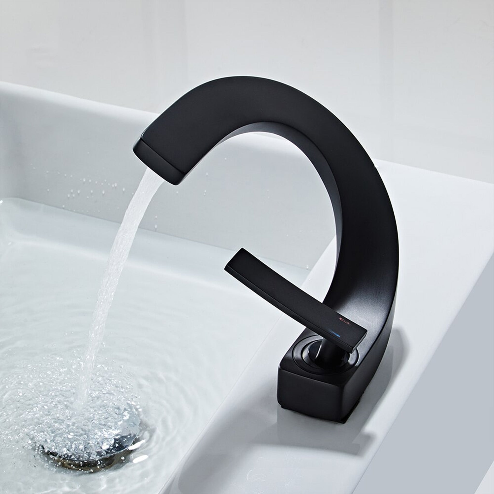 Elara Single Handle Faucet