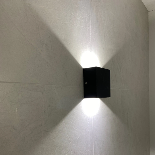 Ophelia Wall Light