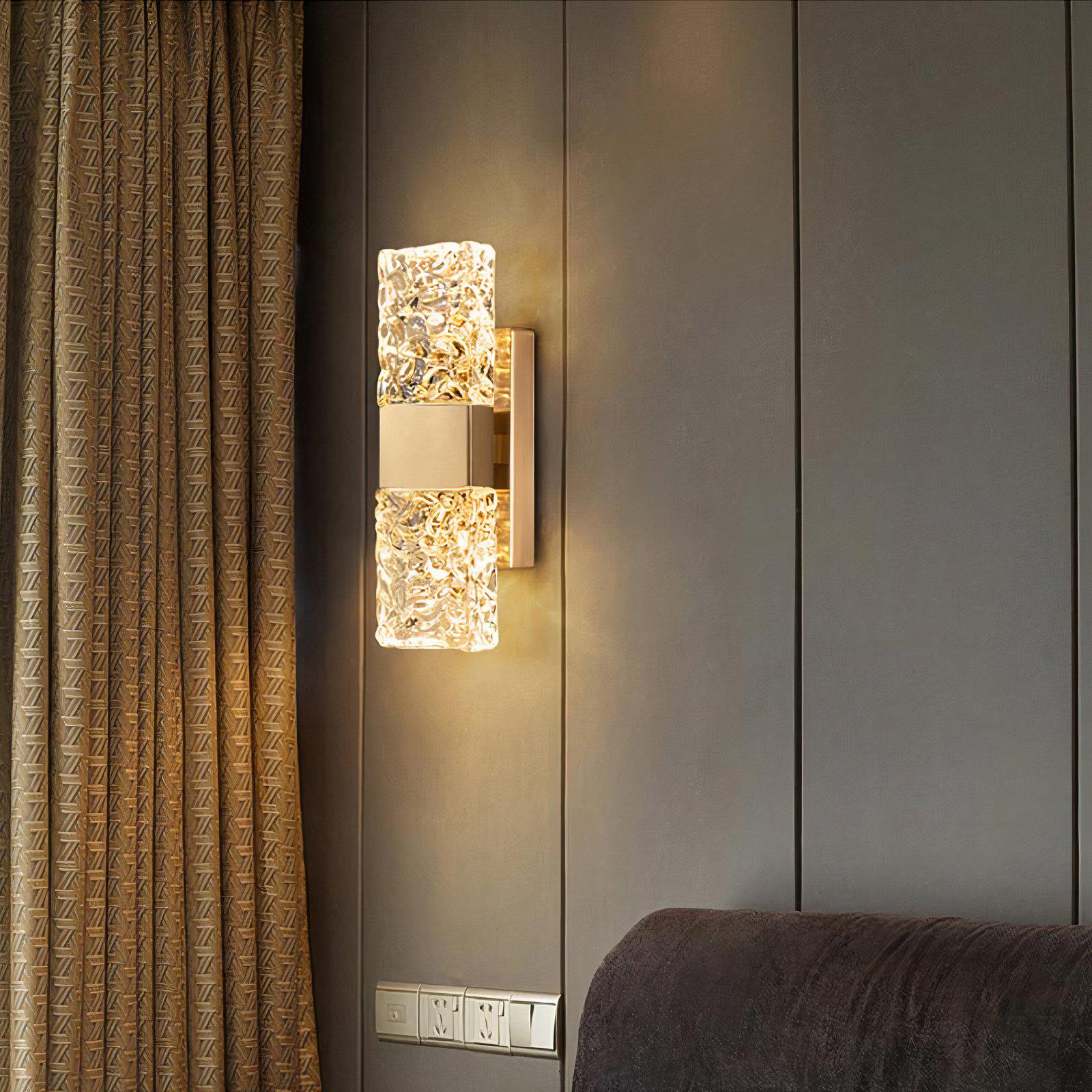 Aria Wall Light