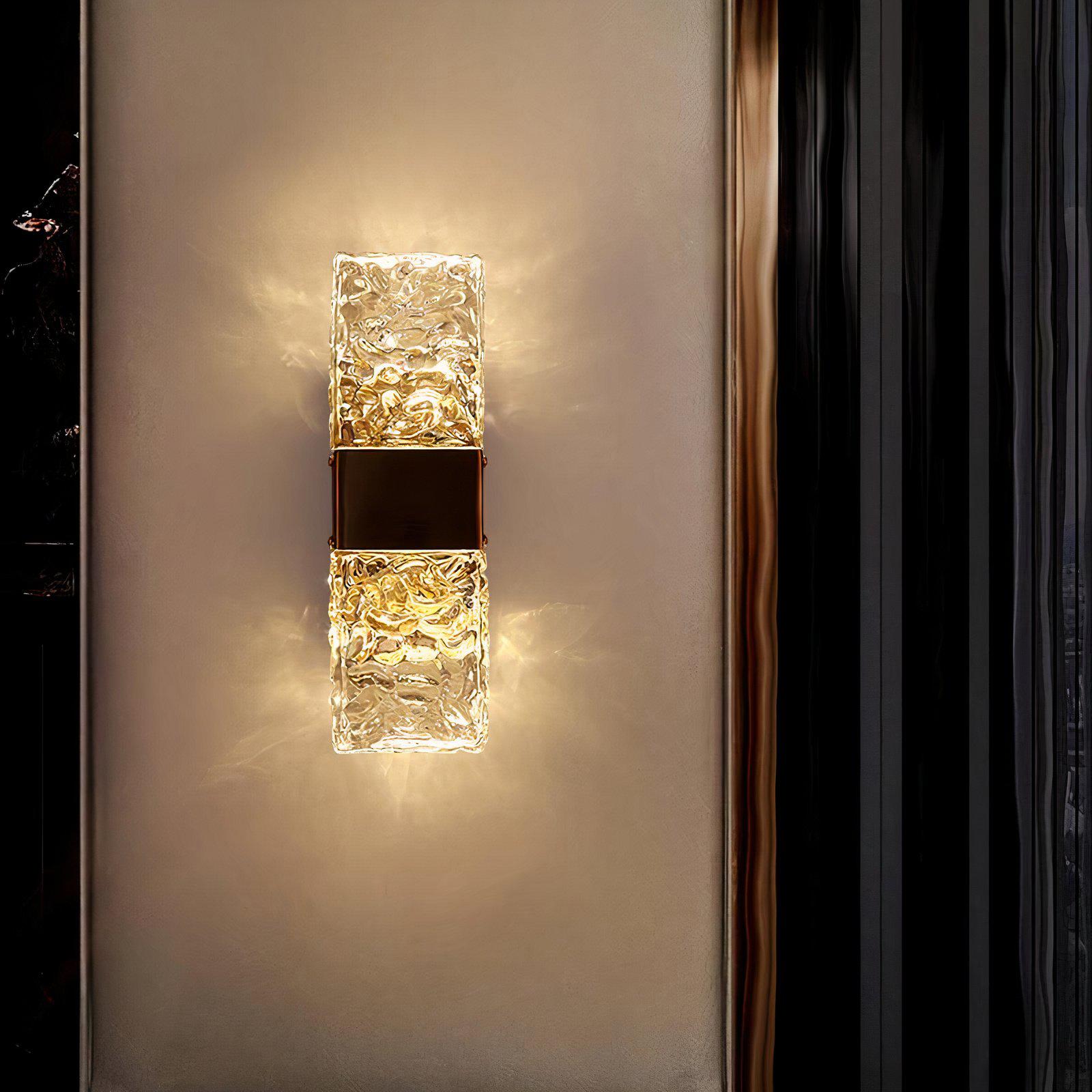 Aria Wall Light