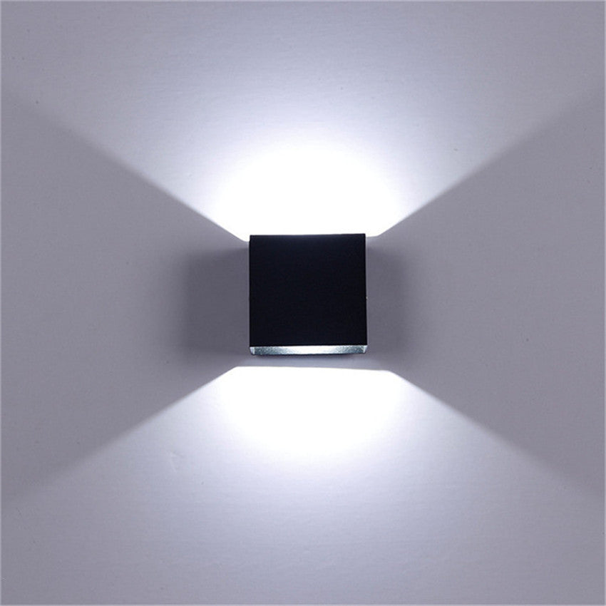 Ophelia Wall Light